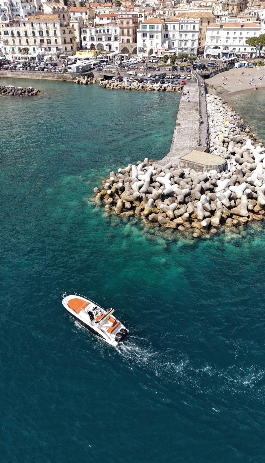 Noleggio Idea 80 in Costiera Amalfitana con Pascià Charter