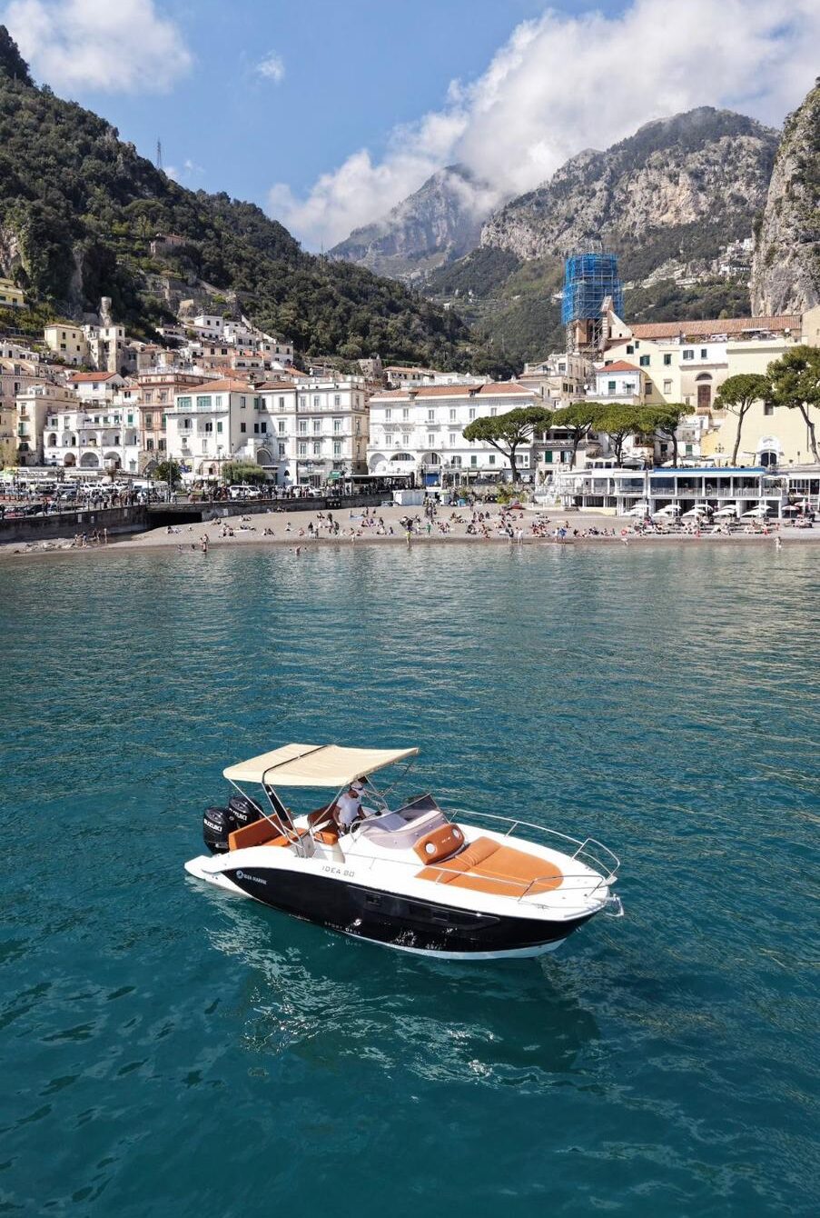 Noleggio Idea 80 in Costiera Amalfitana con Pascià Charter